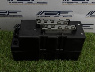 Компрессор центрального замка Mercedes W220 S-класс A2208000848