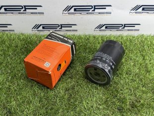 Фильтр масляный VAG 06A115561B Q3 06A115561B